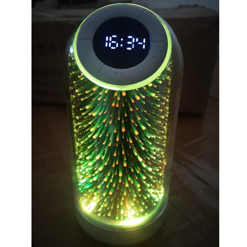 FB-BSK3 Głośnik radiowy High End Bluetooth z 7 kolorami Zmiana oświetlenia LED